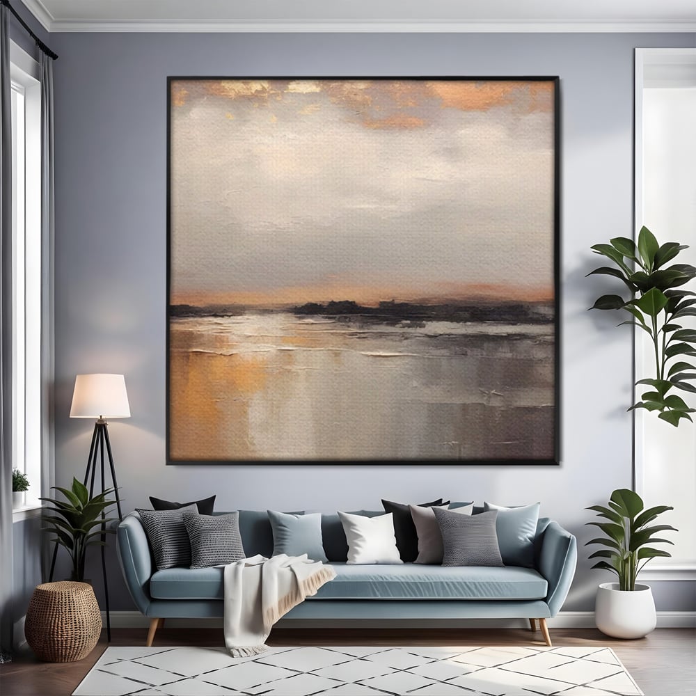 Tablou canvas cu tablou pictat cu peisaj de apa, in rama de aluminiu negru, pe perete intr-un living